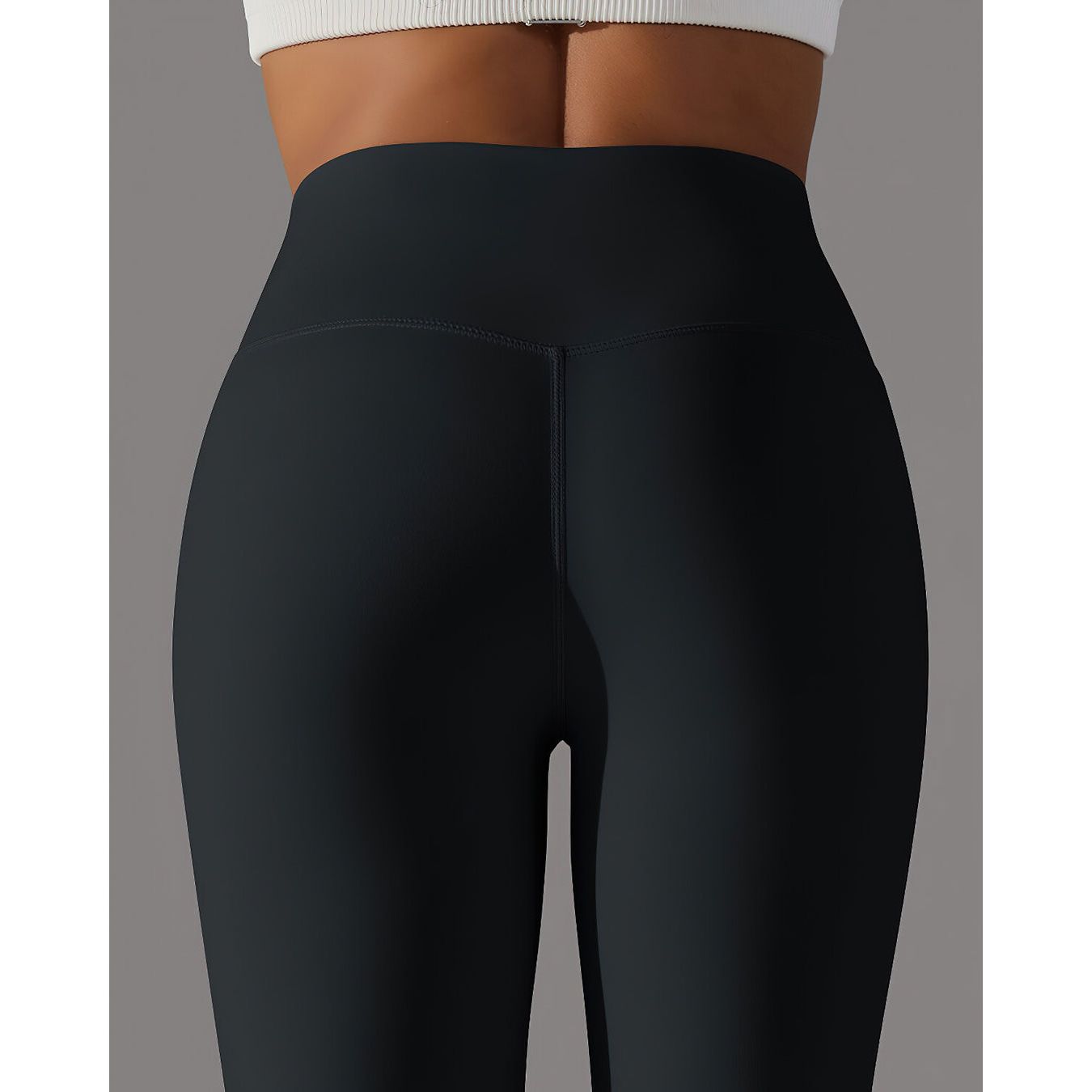 THE SLEEK LEGGINGS