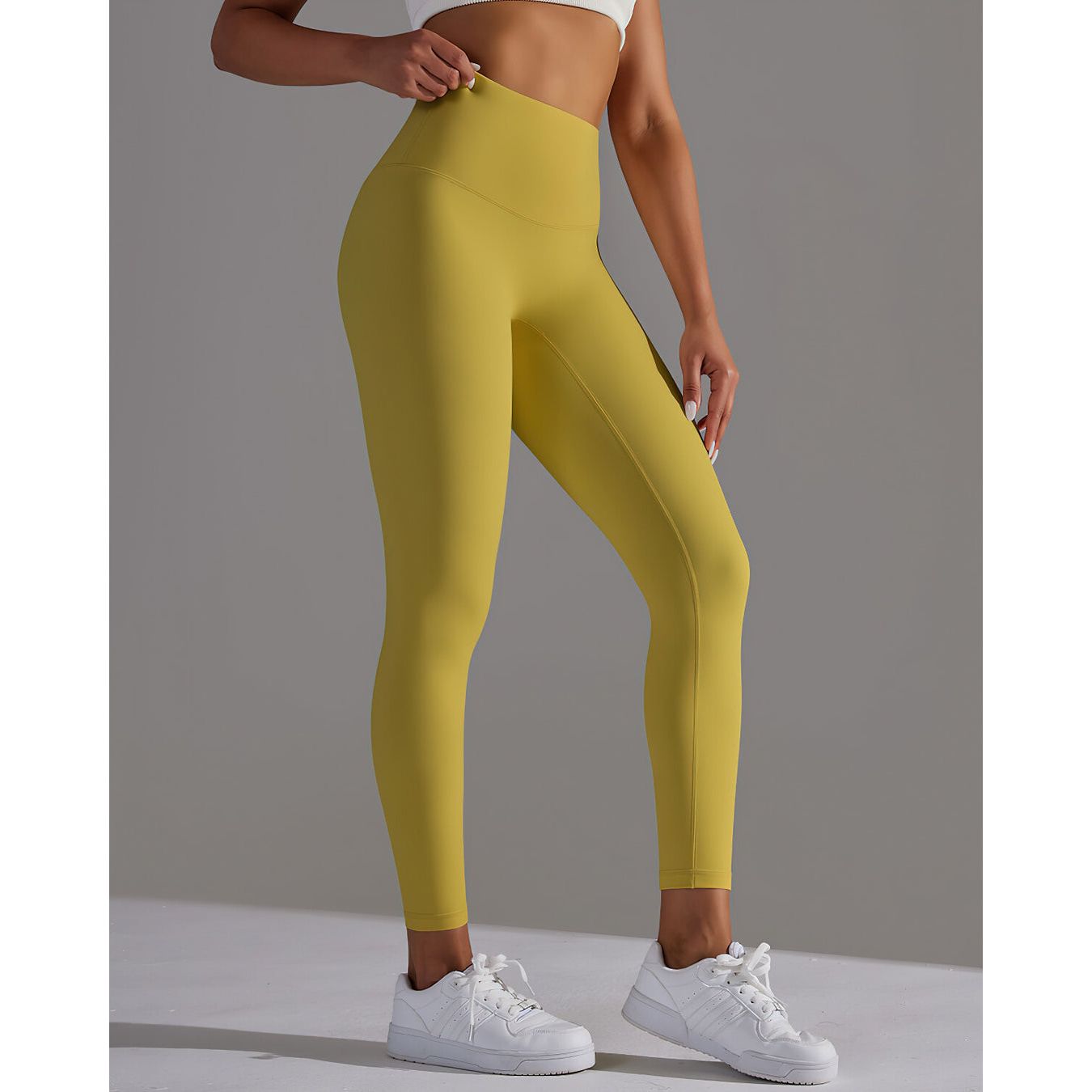 THE SLEEK LEGGINGS