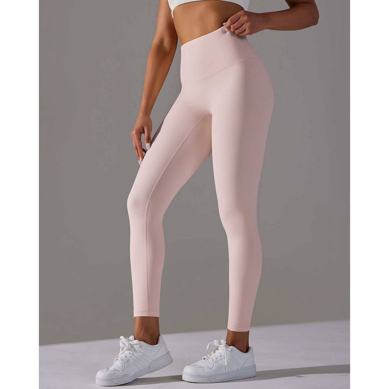 THE SLEEK LEGGINGS