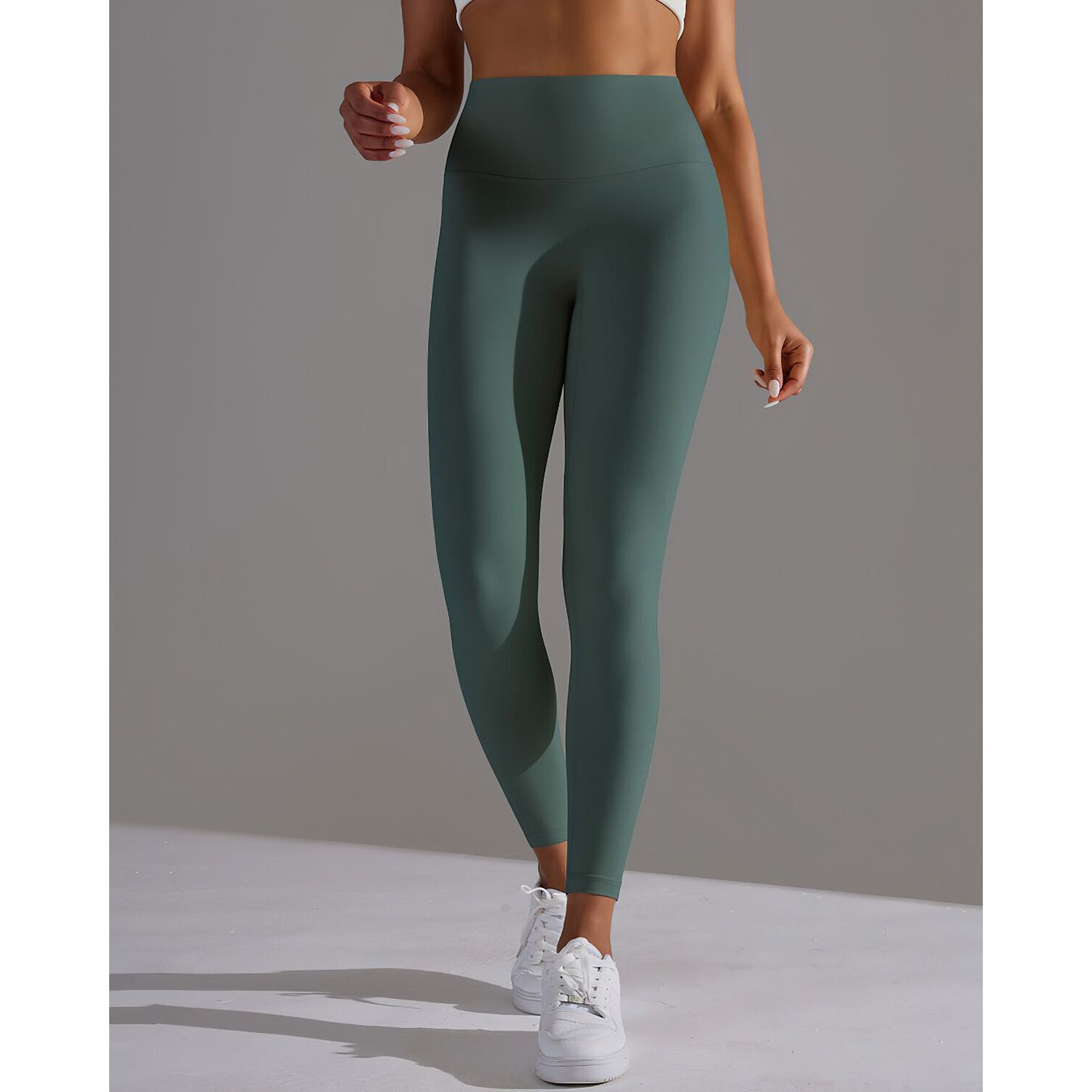 THE SLEEK LEGGINGS