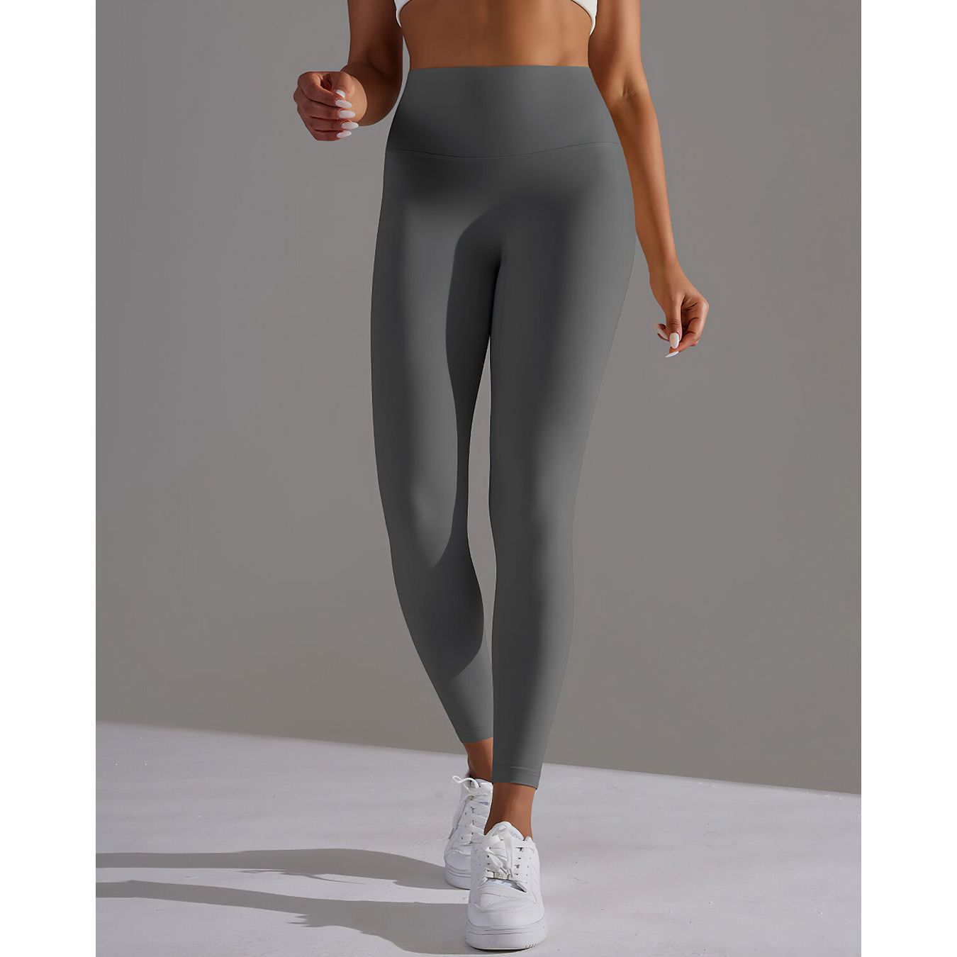 THE SLEEK LEGGINGS
