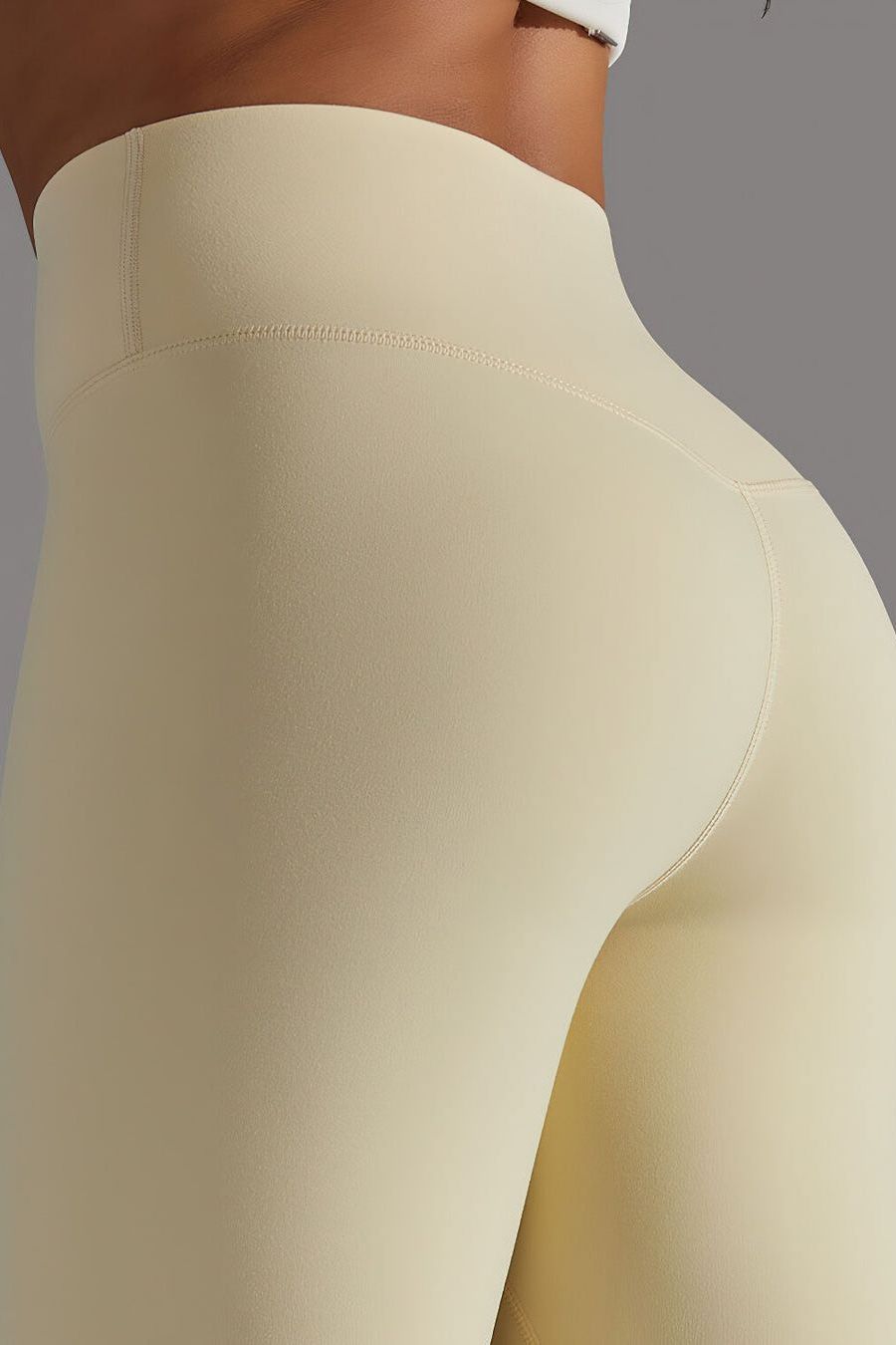 THE SLEEK LEGGINGS