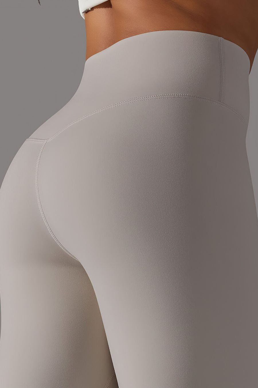 THE SLEEK LEGGINGS