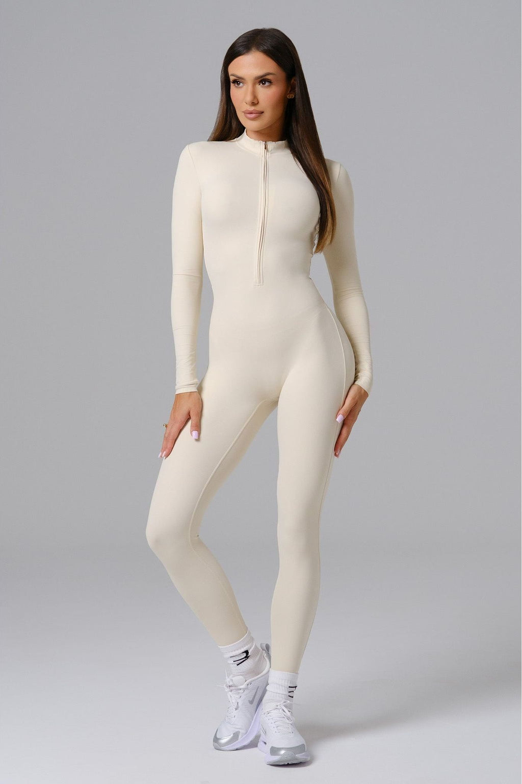 THE SUIT®