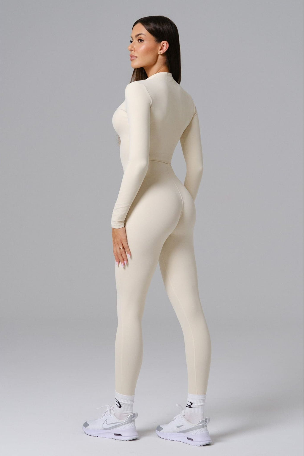 THE SUIT®
